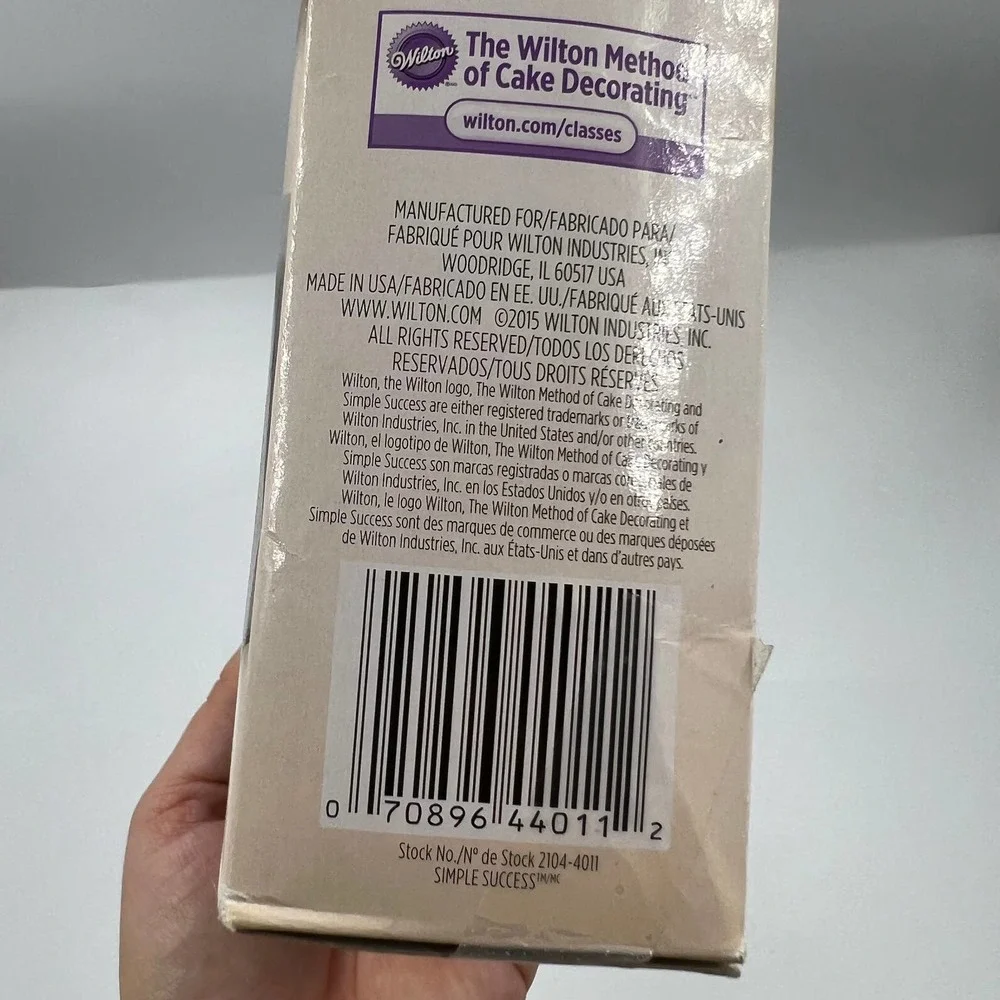 Wilton Simple Success Cookie Press 12 Discs White W Box Holiday Baking Accessory